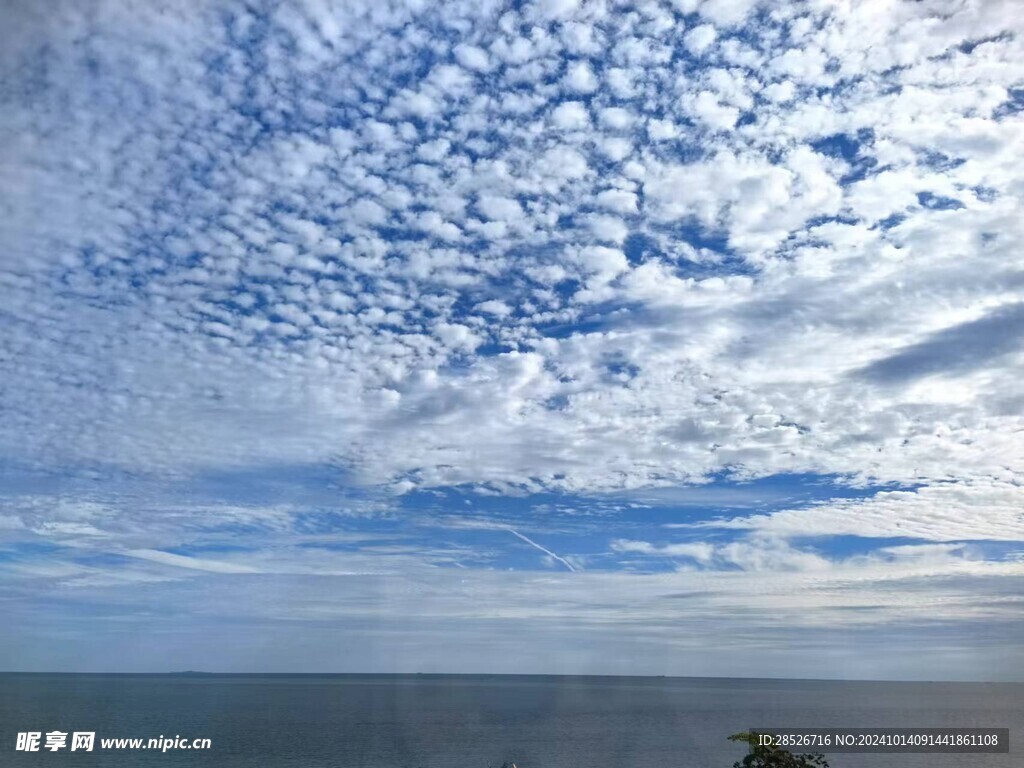藍天白云