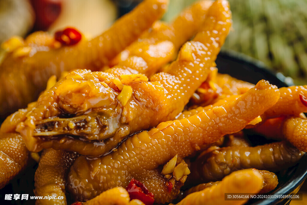 麻辣雞爪美食