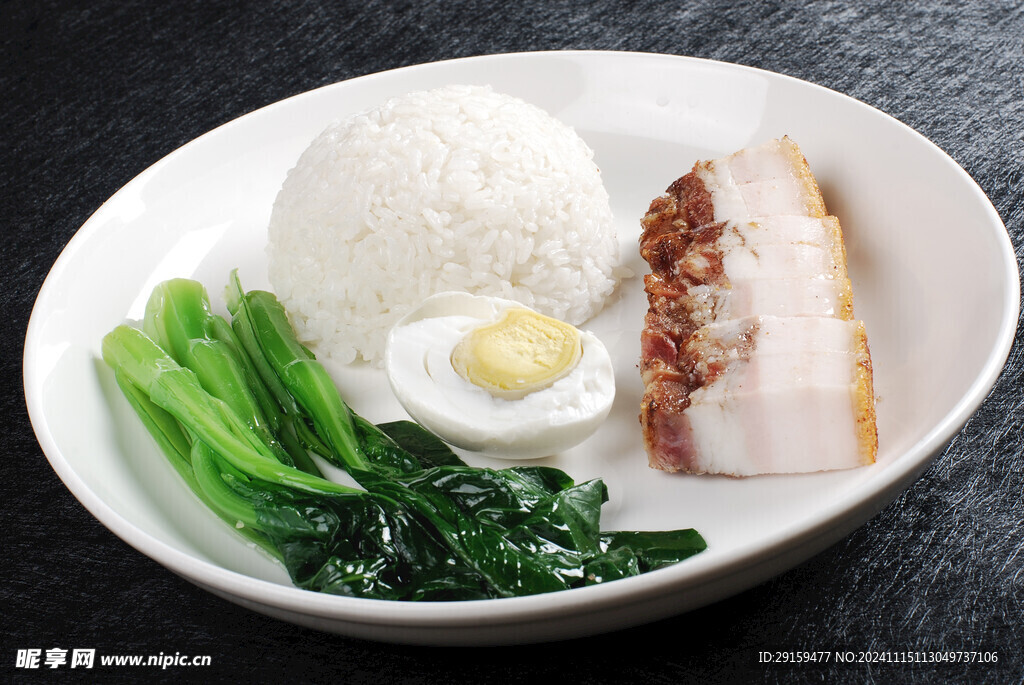 脆皮燒肉飯