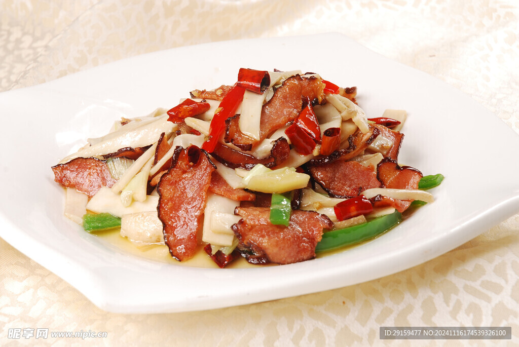 菌炒臘肉