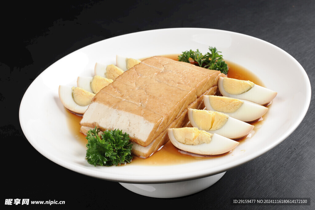 鹵蛋拼豆腐
