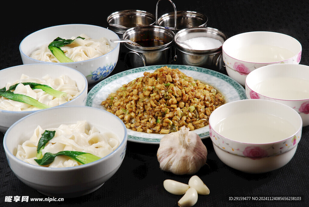 豆腐臊子面