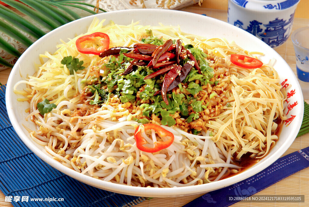 拌三絲豆腐豆芽土豆絲