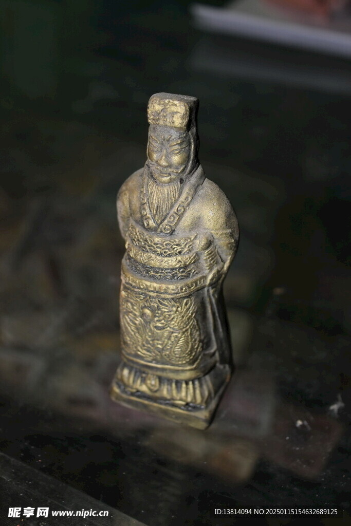 銅人