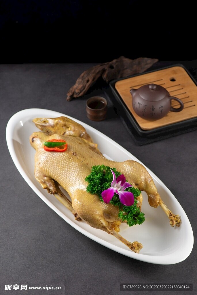 特色鹽水鵝