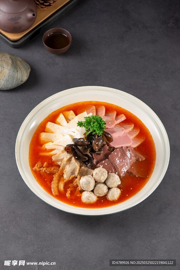 特色毛血旺