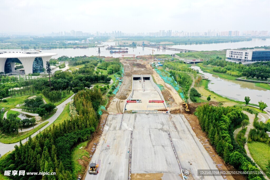 城市發(fā)展建設(shè) 