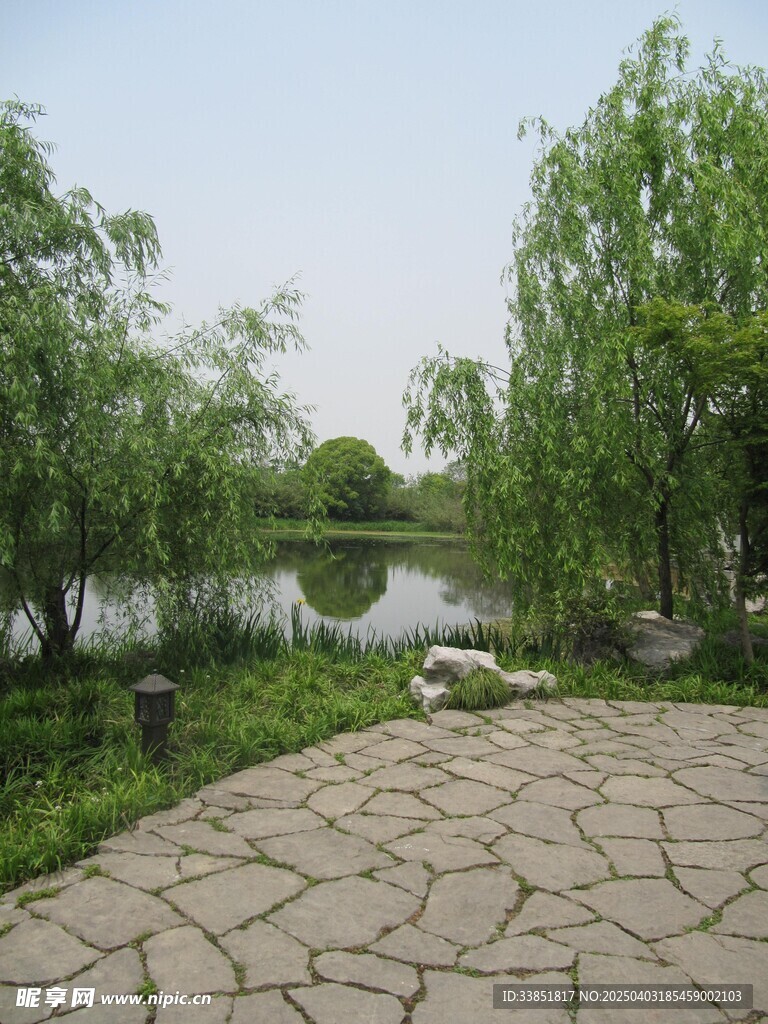 地面鋪裝