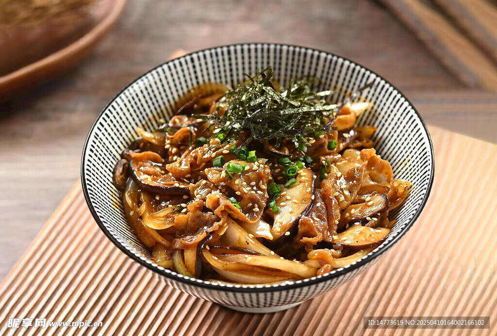 牛丼日式肥牛蓋飯