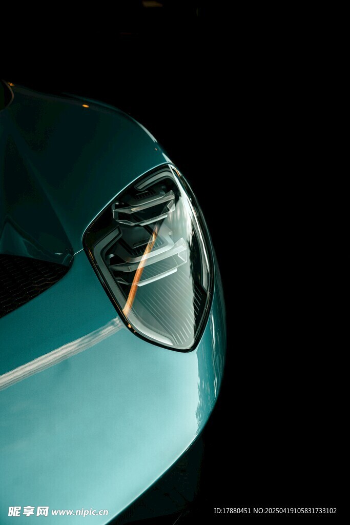 藍色汽車
