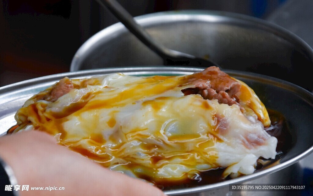 美味煎蛋卷制作瞬間