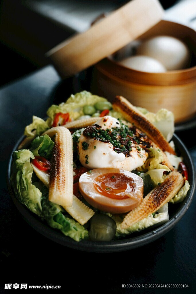 美味海鮮蔬菜沙拉拼盤
