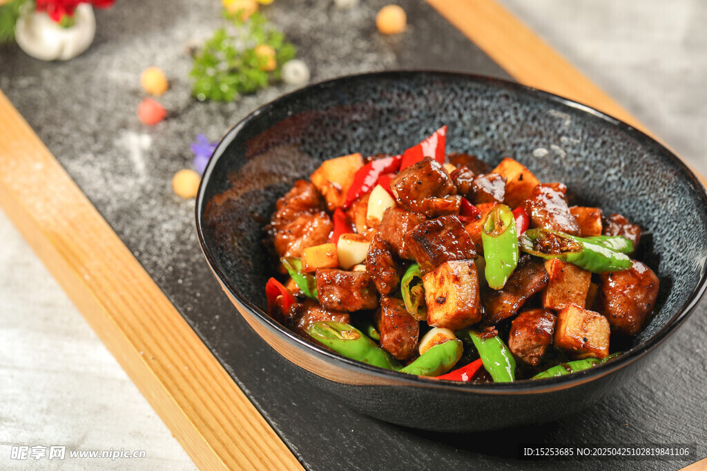 美味爆炒五花肉