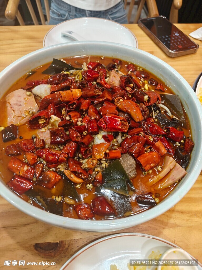 香辣誘人的特色水煮魚