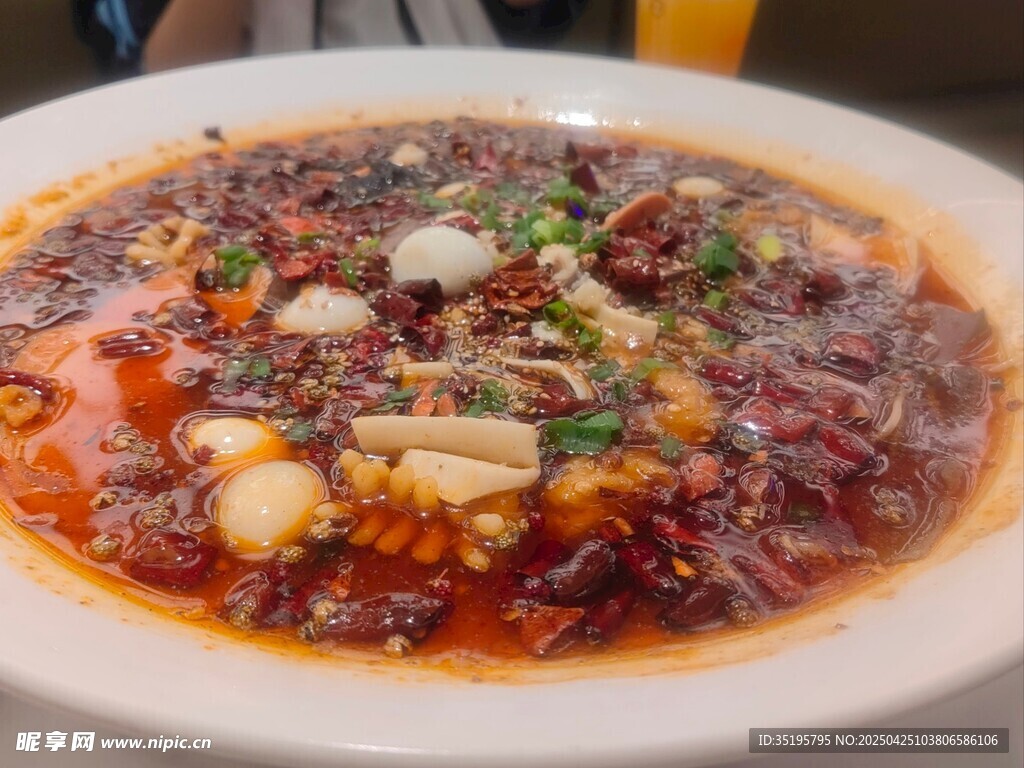 麻辣鮮香的水煮牛肉