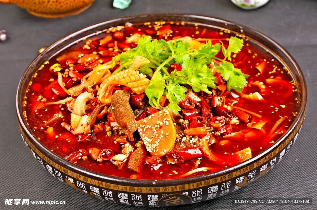 麻辣鮮香的美味水煮肉片