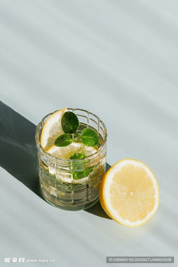 清涼檸檬薄荷飲品