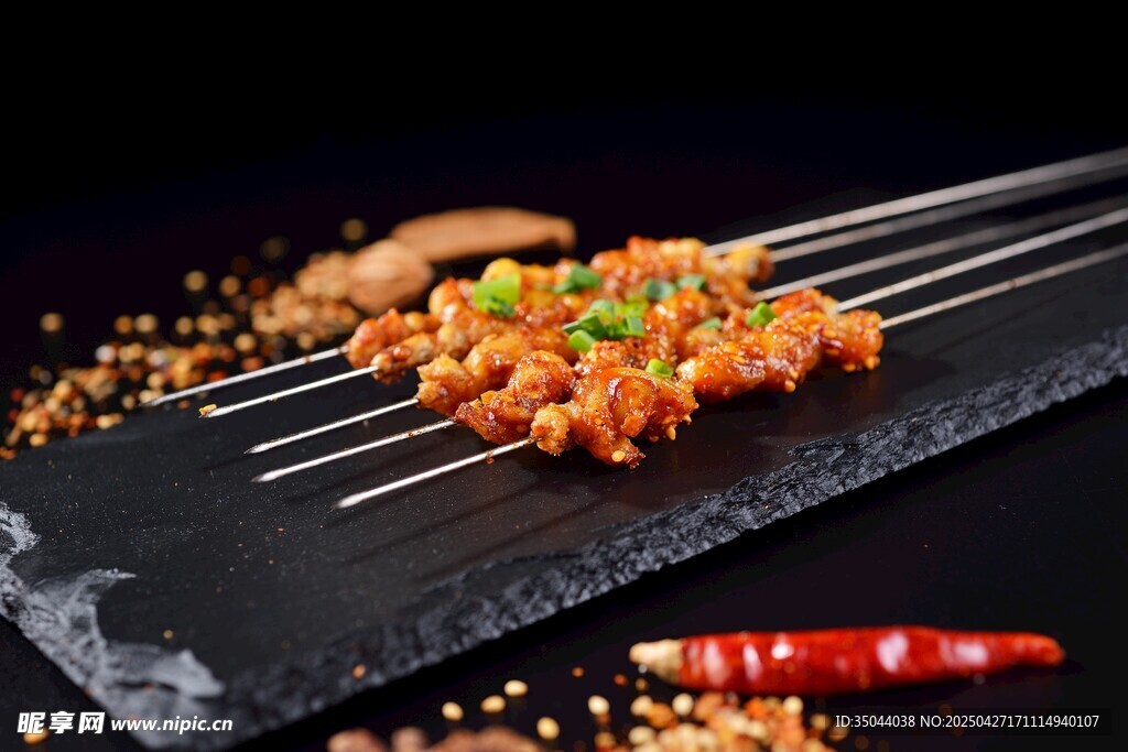 美味雞肉串 誘人燒烤食材