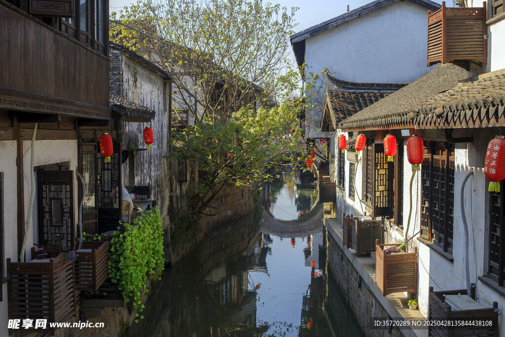 江南水鄉古巷風景