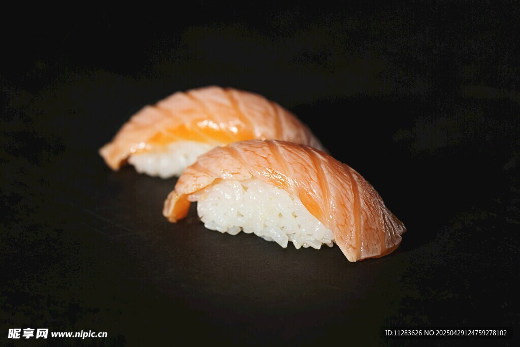 美味三文魚壽司