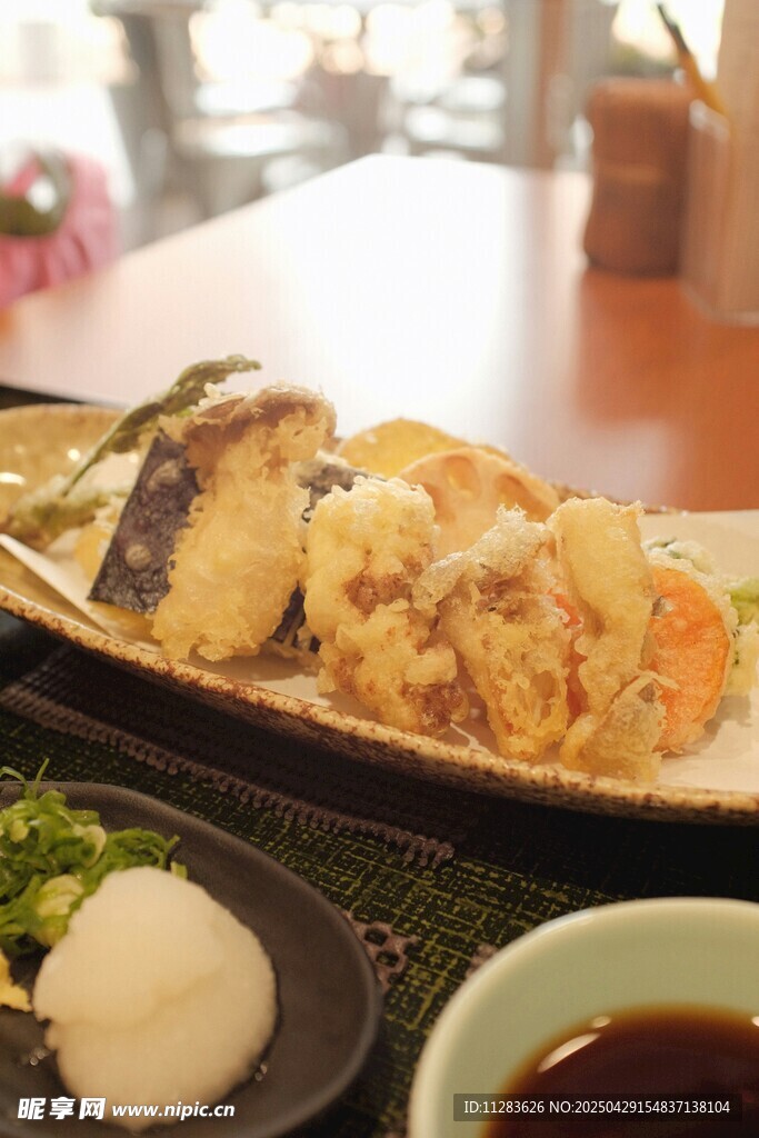 日式美味料理拼盤