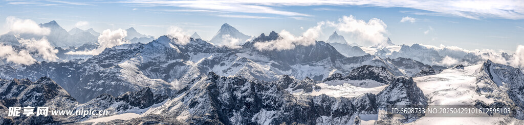 壯麗雪山景觀
