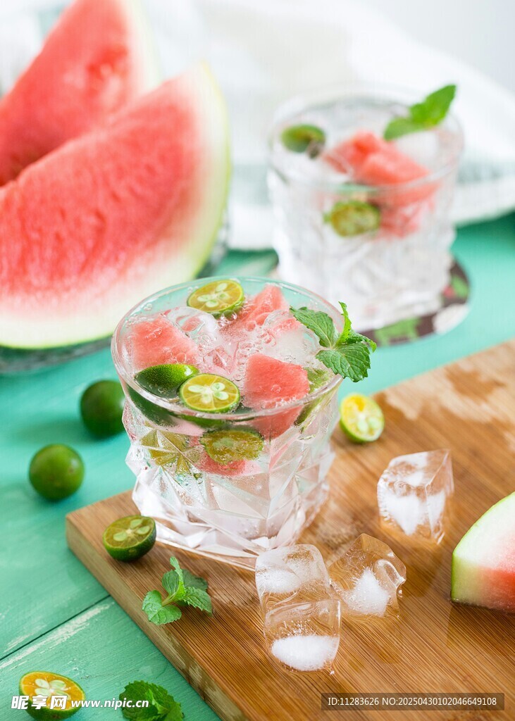 西瓜薄荷冰飲清新夏日風