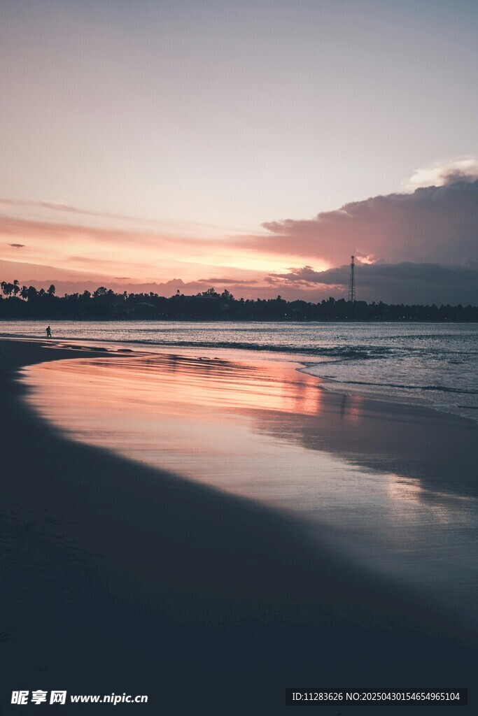 海邊日落美景