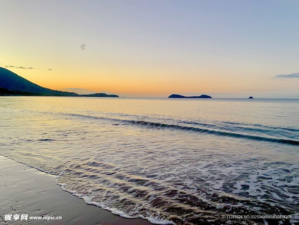 海邊日落美景