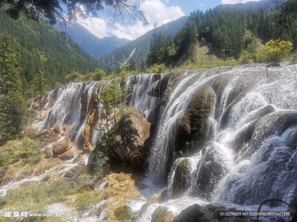 九寨溝瀑布景觀