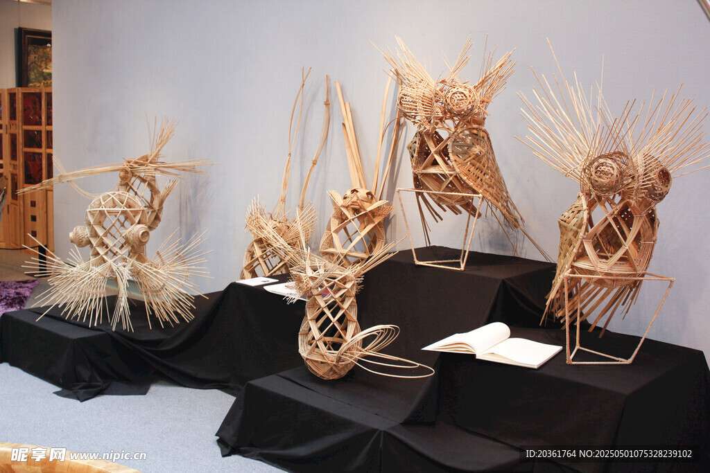 精美手工編織藝術品展示