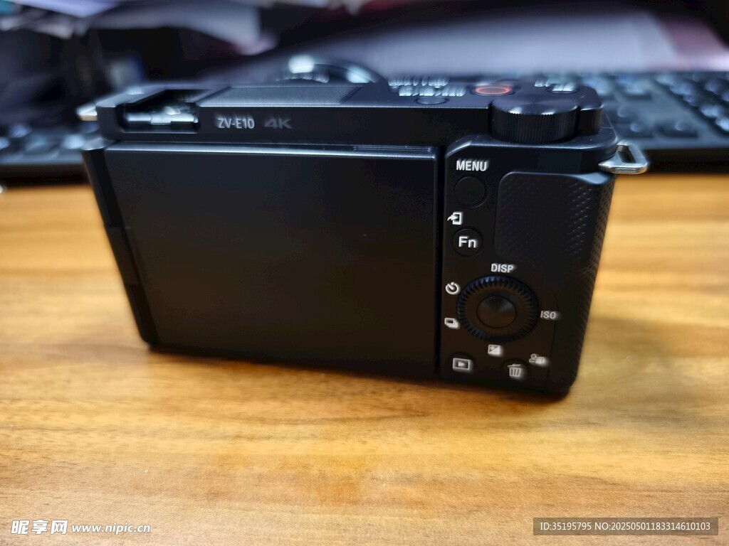 黑色相機機身特寫