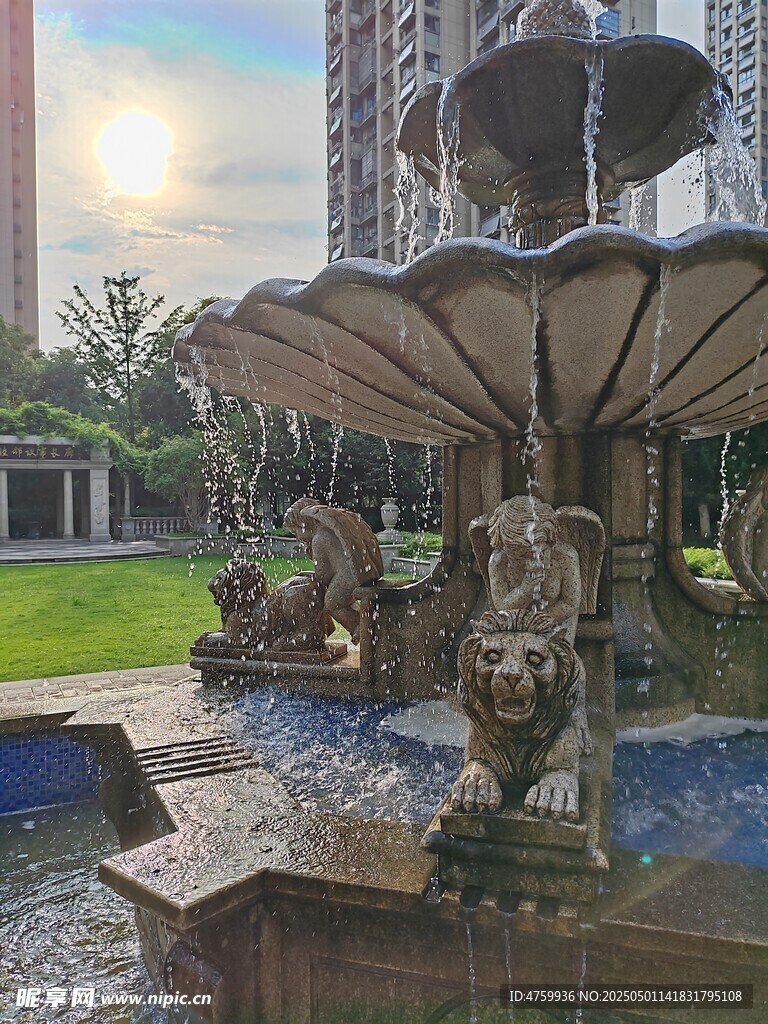 城市中的精美噴泉景觀
