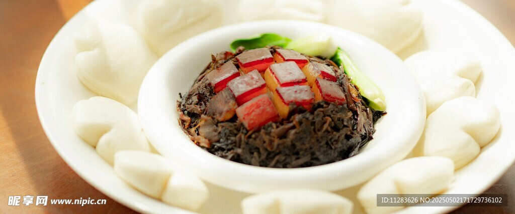 美味糯米鑲肉美食佳肴