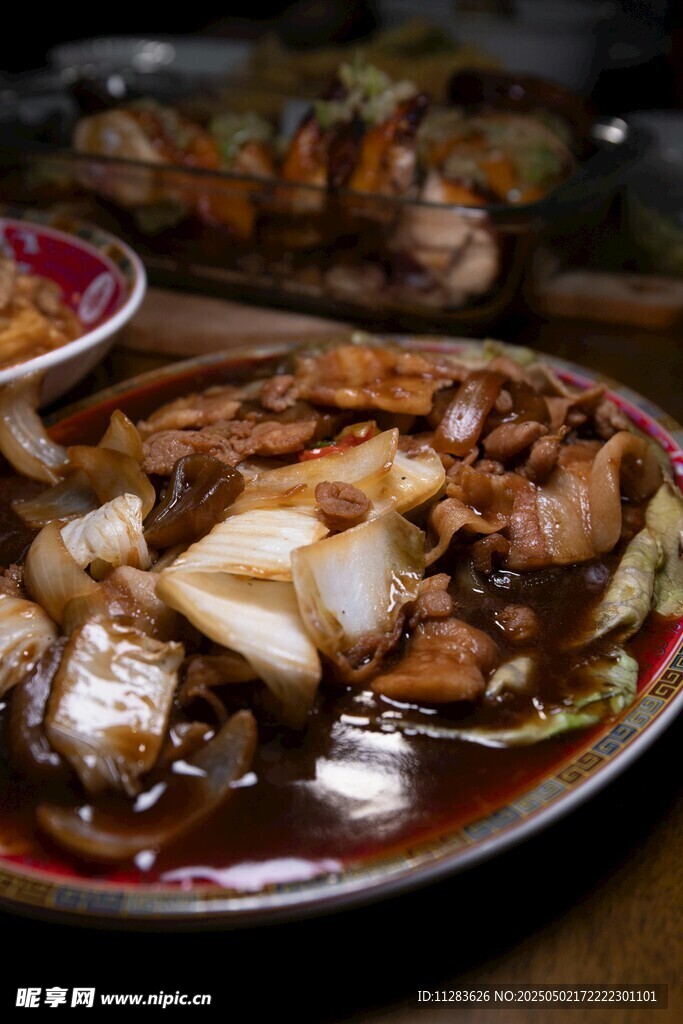 美味中式菜肴誘人呈現(xiàn)