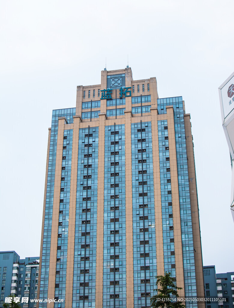 高層住宅建筑外觀景觀