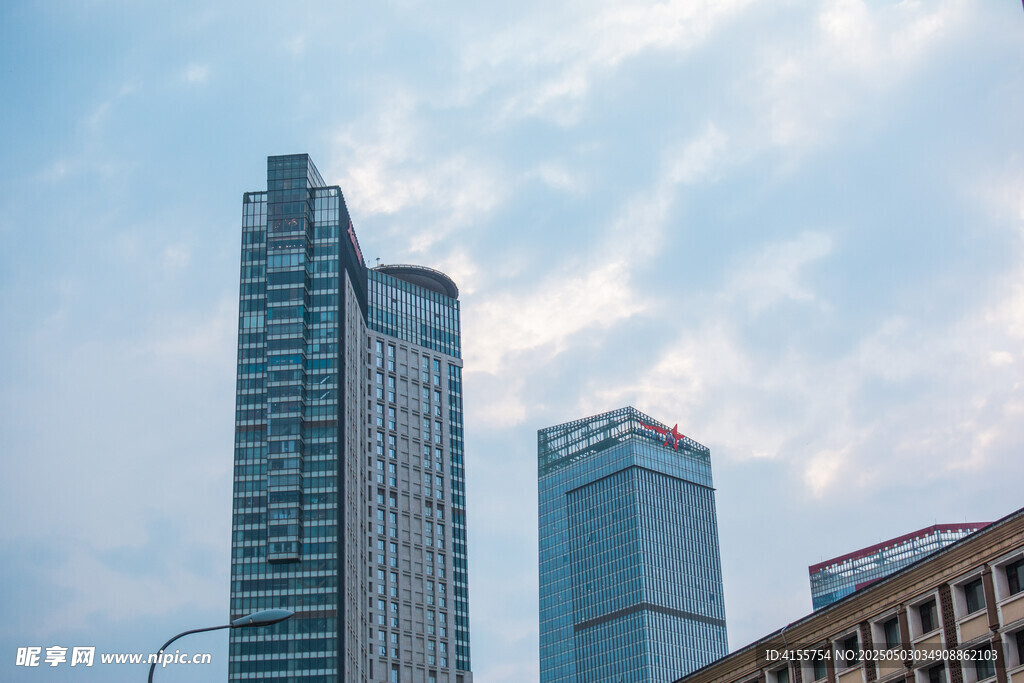 都市高樓與天際線景觀