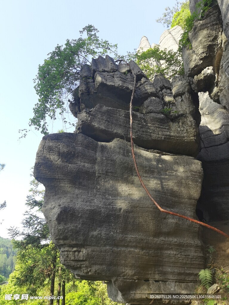 峭壁