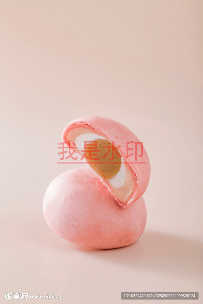 粉嫩桃子造型美妝蛋