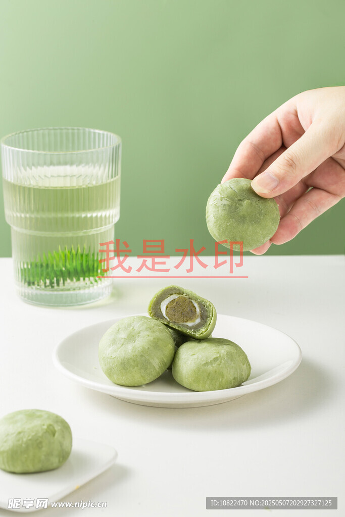手取抹茶味點(diǎn)心
