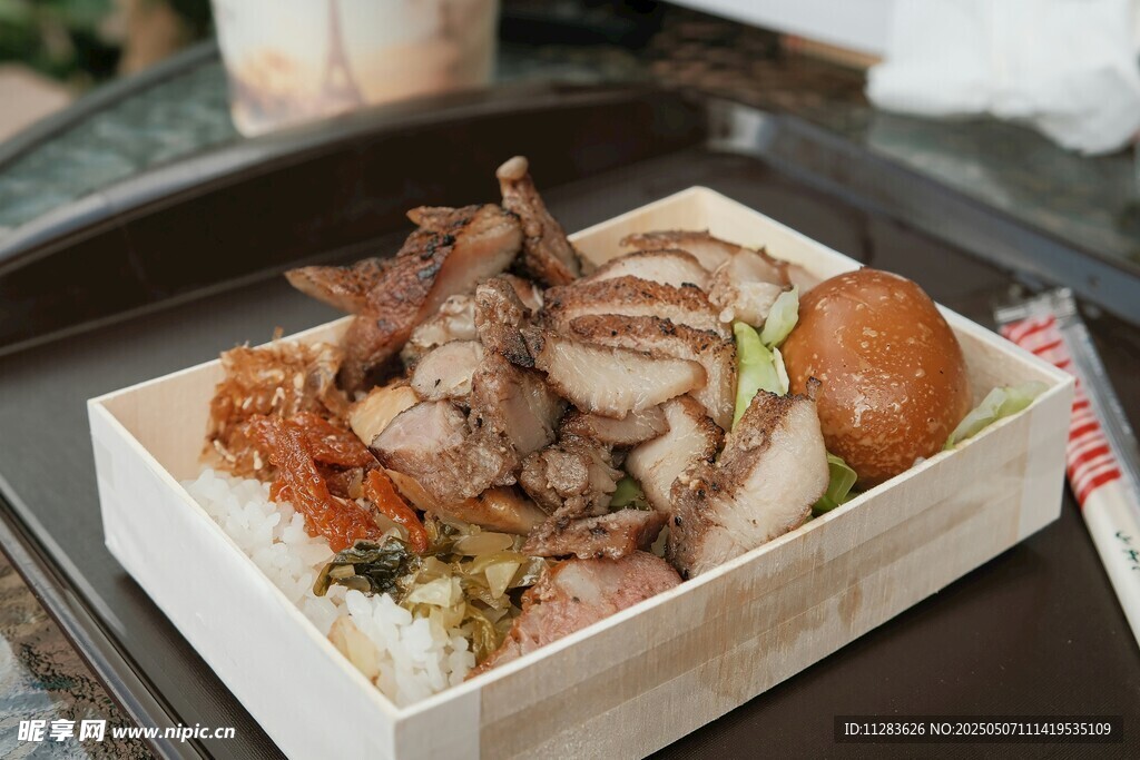 日式美味便當 豐富食材