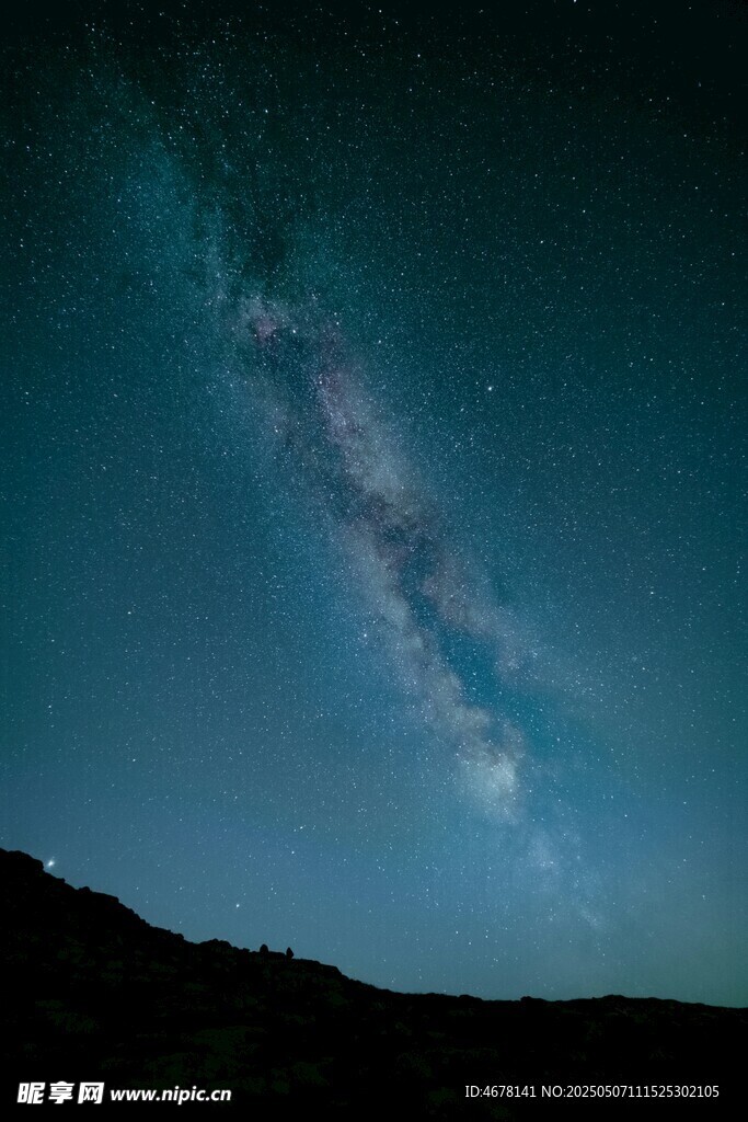 夜空下的璀璨星河