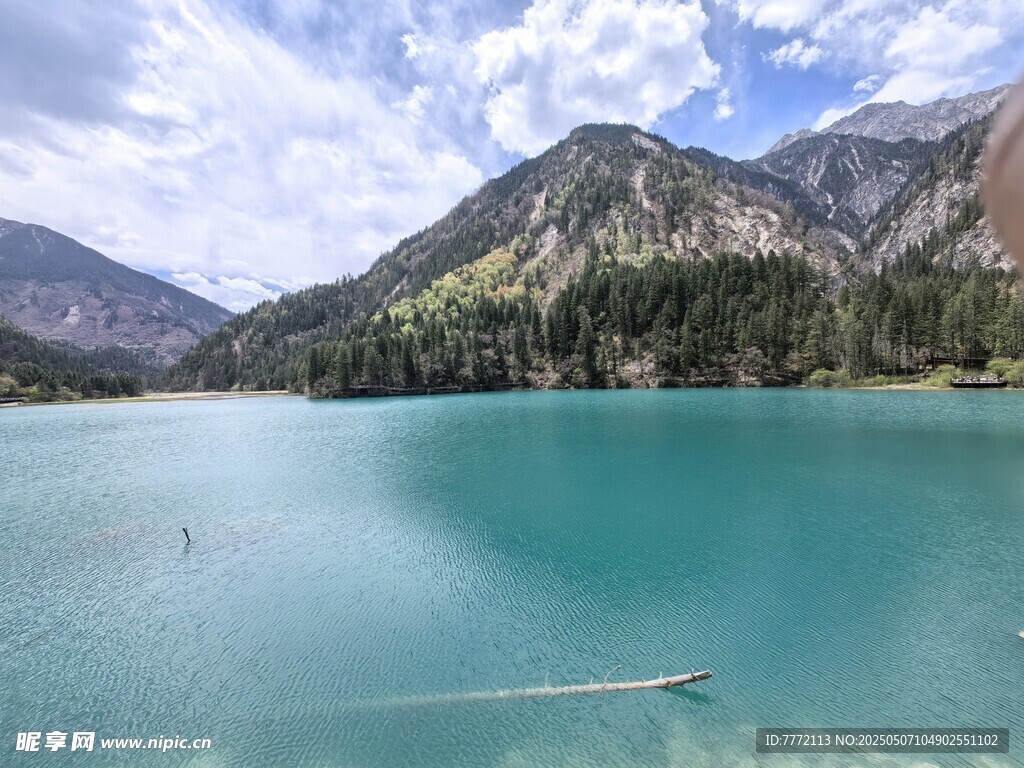 九寨溝 美麗的高山湖泊風光