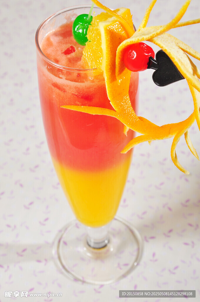 菠蘿西柚特調(diào)果汁飲品圖片