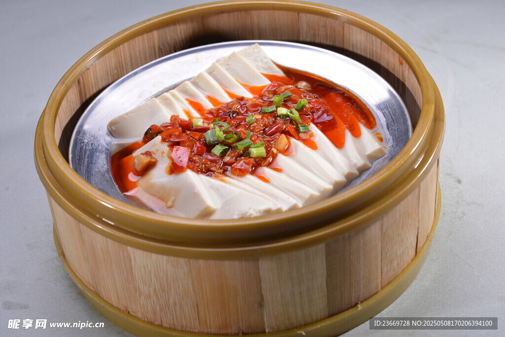 美味剁椒蒸豆腐