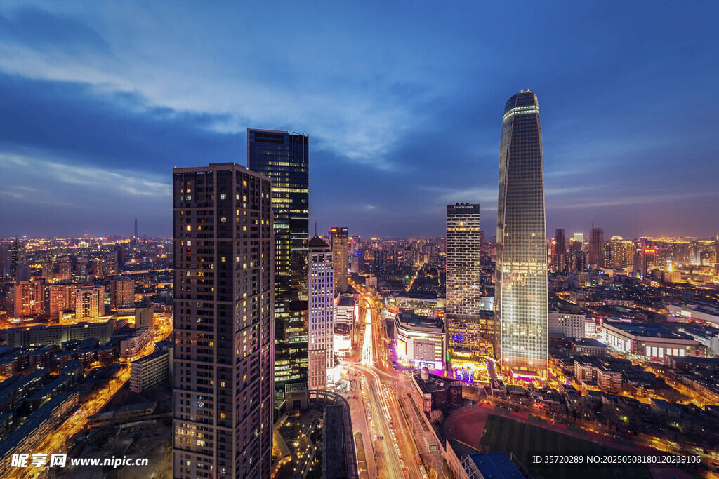都市璀璨夜景俯瞰圖