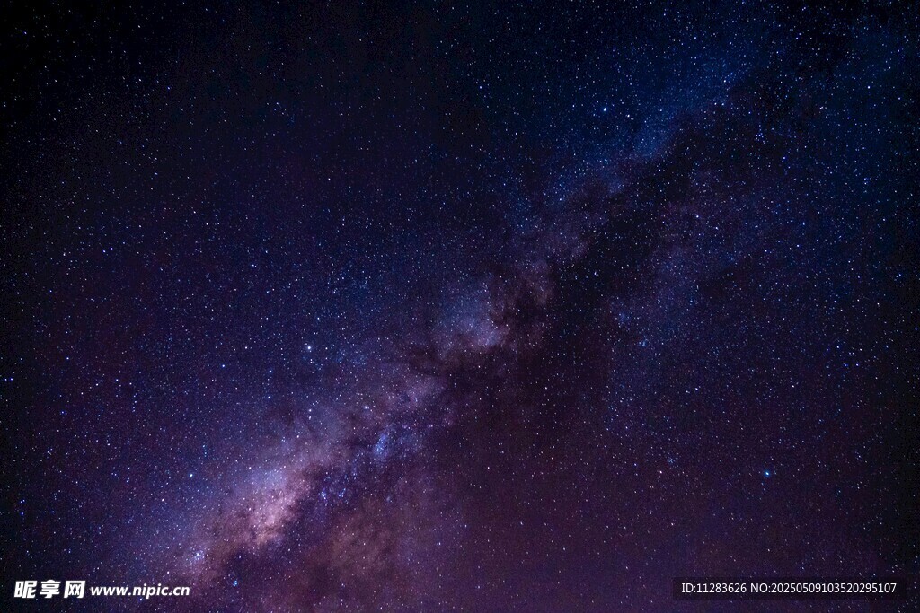 夢幻璀璨的深邃星空
