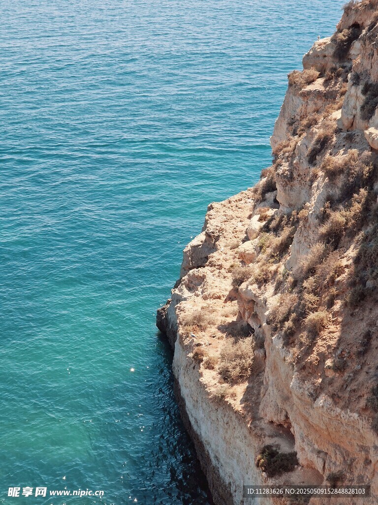 海邊懸崖美景