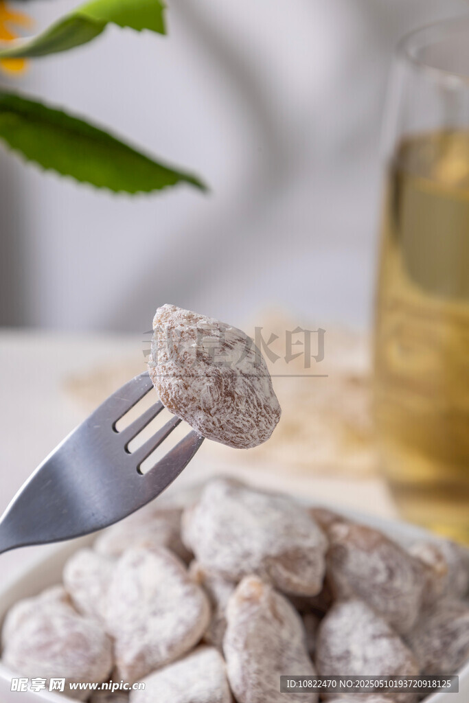 叉子上的美味姑娘肉