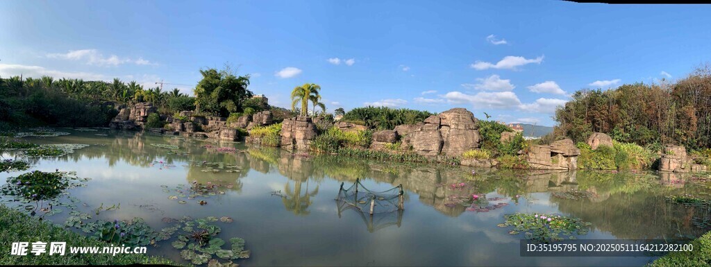 寧靜湖畔風光